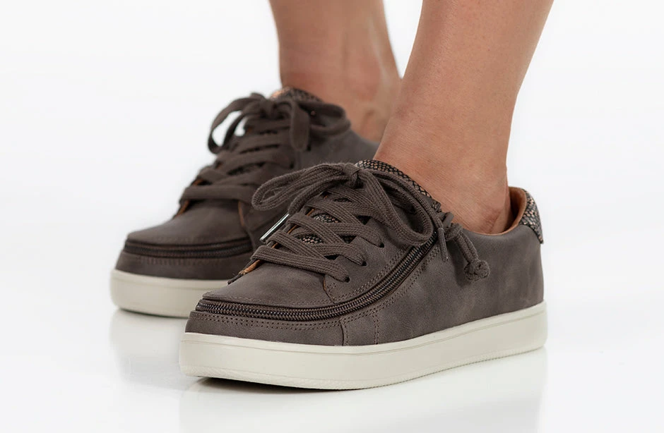 FINAL SALE - Women's Espresso BILLY Sneaker Low Tops - Image 11
